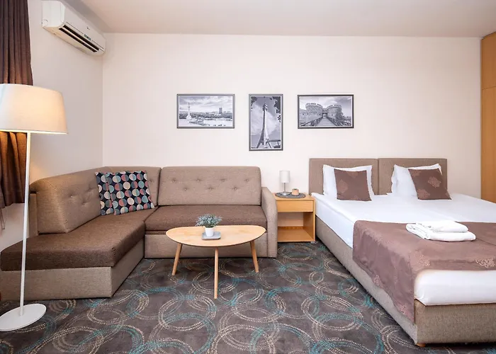 Top Central Apartments