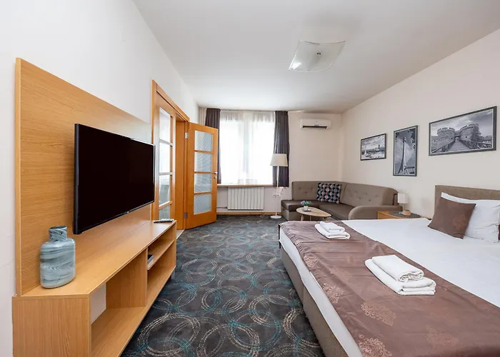 Top Central Apartments